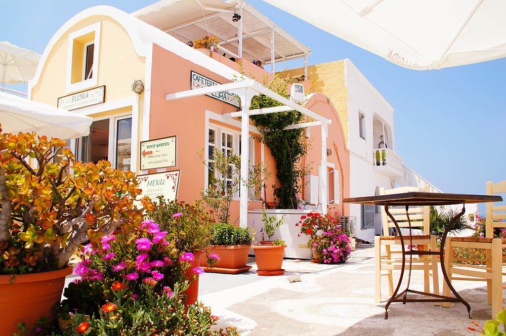 quan-cafe-theo-phong-cach-dia-trung-hai-1